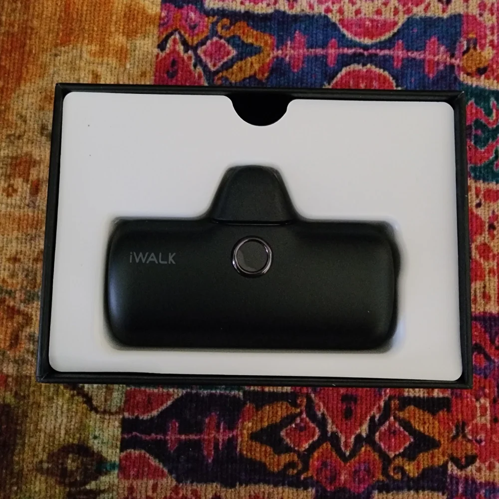 NWT, iWALK Linkpod P, Lightning, 4800w Fast Charge Portable Charger